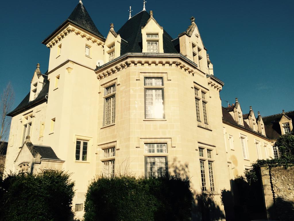 Le Castel Ecossais Bed & Breakfast Senlis  Bagian luar foto