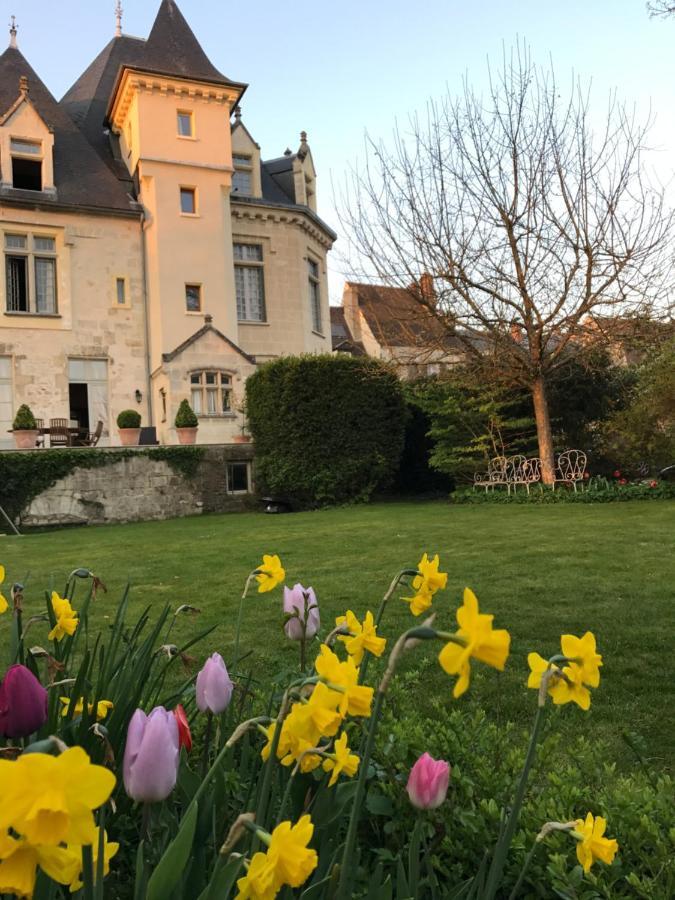 Le Castel Ecossais Bed & Breakfast Senlis  Bagian luar foto