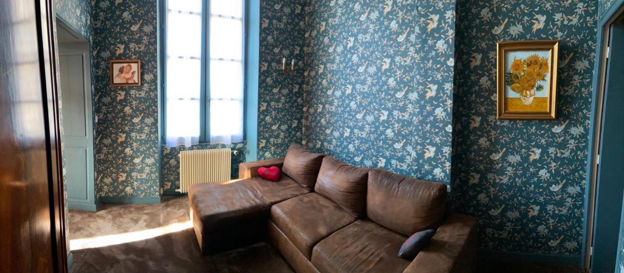 Le Castel Ecossais Bed & Breakfast Senlis  Bagian luar foto